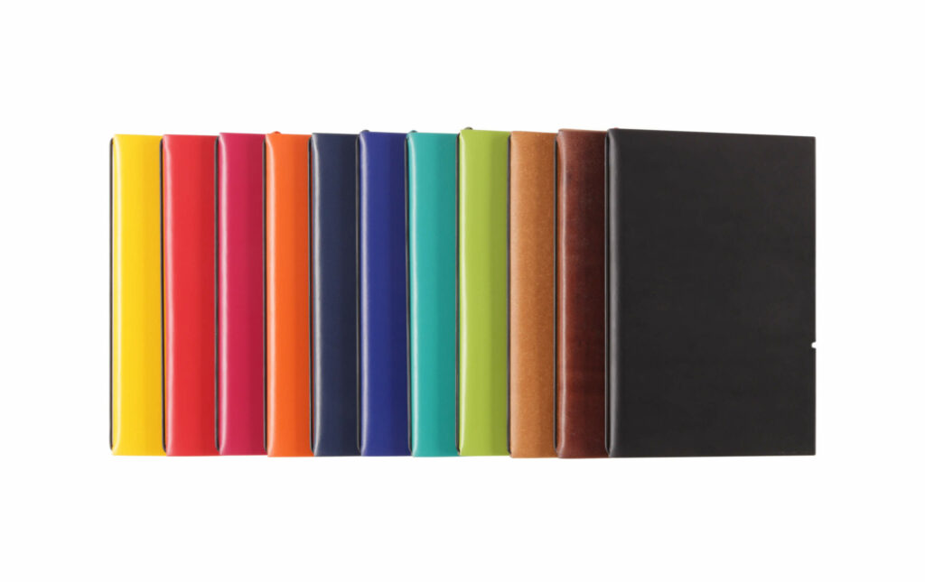 X17 Terminplaner Hüllen aus Leder in verschiedenen Farben mit 17 Jahre Garantie